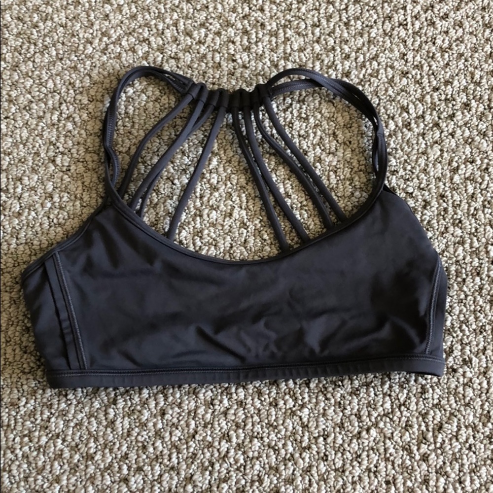 Lululemon sports bra-size 4